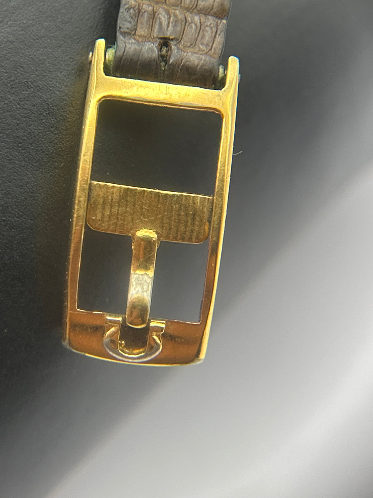 Omega De Ville
